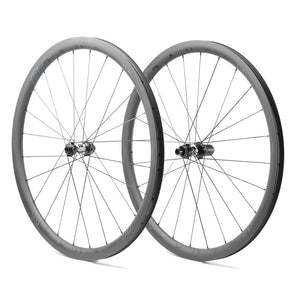 Curve G4T All Road Disc Wheels | Tar, dirt, worse, they'll handle it